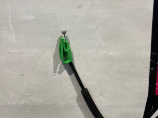 замок двери передней правой Chevrolet TrailBlazer 3 поколение 2022, 1.3 л., бензин, вариатор, оранжевый, хетчбэк 5 дв., полный привод, 13540551