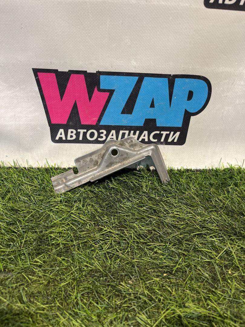 крепление аккумулятора Volkswagen Jetta 7 поколение 2019, 1.4 л., бензин, МКПП, черный, седан, передний привод, 5Q0803219C - фото №1