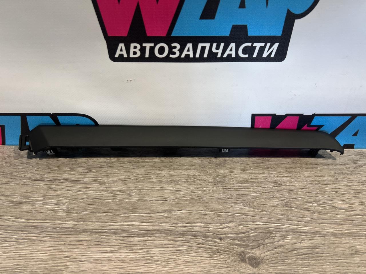 накладка на торпедо (консоль) Chevrolet Trax 2 поколение 2024, 1.2 л., бензин, АКПП, красный, минивэн, передний привод, 42775244 - фото №1