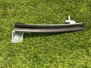 направляющая стекла Ford Mustang 6 поколение S550 [рестайлинг] 2019, 2.3 л., бензин, АКПП, купе, задний привод, FR3B-63214A32-AB