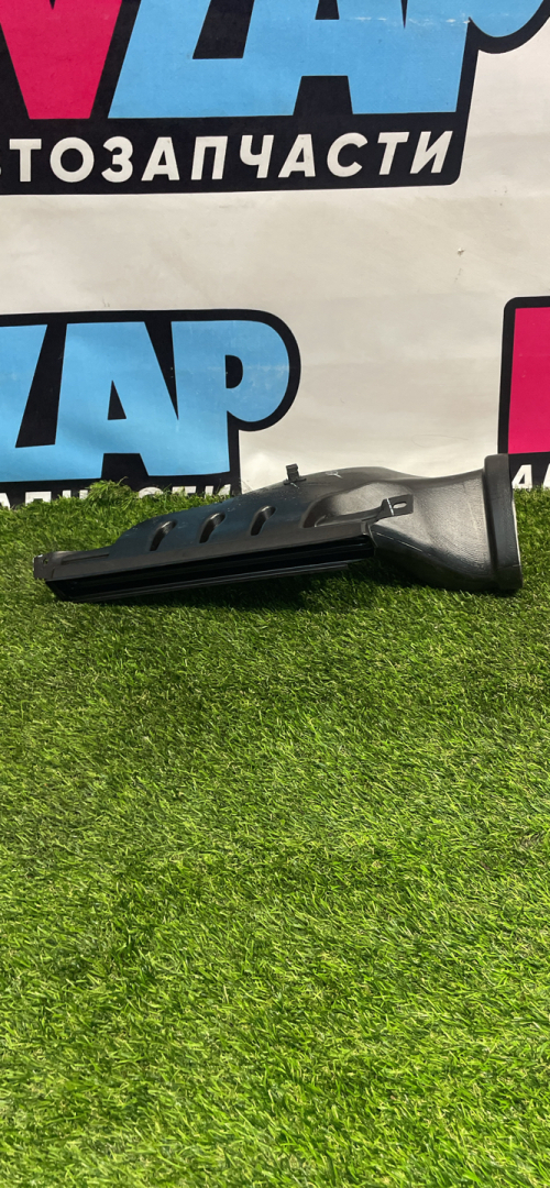 воздуховод печки Tesla Model Y 1 поколение 2022, электро, белый, 1083389-00-E - фото №1