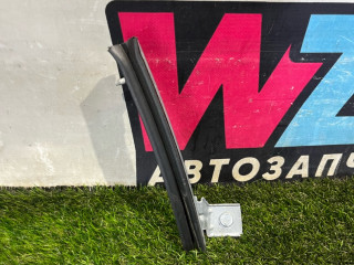 направляющая стекла Ford Mustang 6 поколение S550 [рестайлинг] 2018, 2.3 л., бензин, АКПП, купе, задний привод