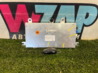 Блок управления BCM (Body Control Module) Tesla Model X 1 поколение 2017, электро, белый, 1045451-00-H