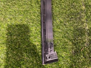 молдинг (накладка кузовная) Ford Mustang 6 поколение S550 [рестайлинг] 2018, 2.3 л., бензин, АКПП, купе, задний привод, FR3B-6302565