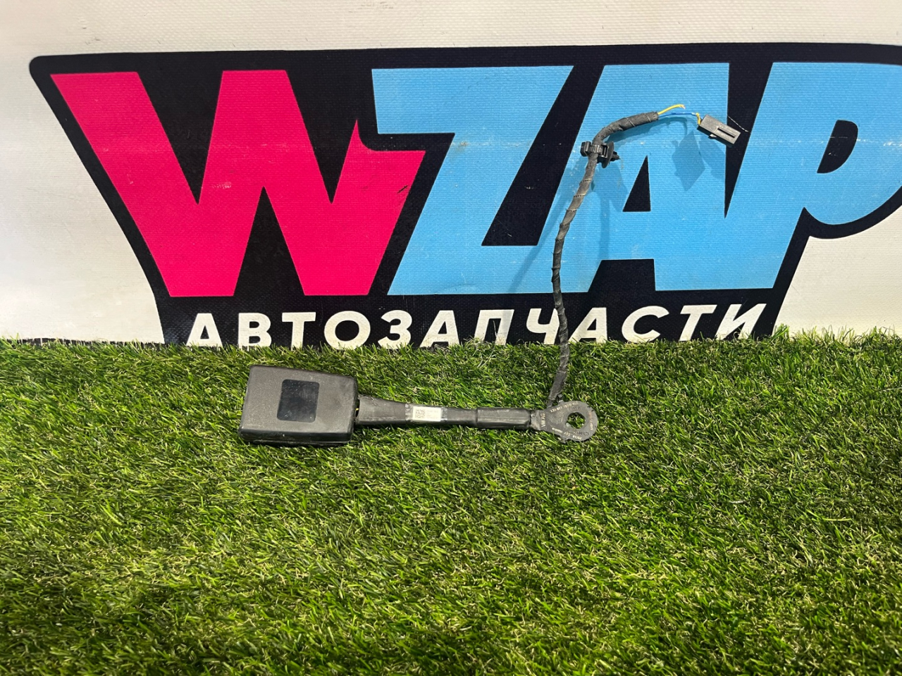 замок ремня безопасности Volkswagen Jetta 7 поколение 2019, 1.4 л., бензин, АКПП, седан, передний привод, 17A857755D - фото №1