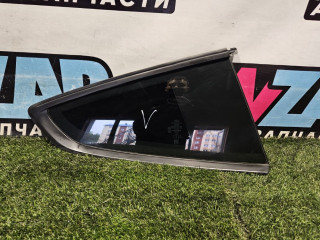 стекло кузовное боковое правое Ford Mustang 6 поколение S550 [рестайлинг] 2019, 2.3 л., бензин, МКПП, черный, купе, задний привод