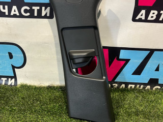 обшивка стойки центральной левой Buick Encore GX 1 поколение 2021, 1.3 л., бензин, АКПП, внедорожник 5 дв., передний привод, 42725300