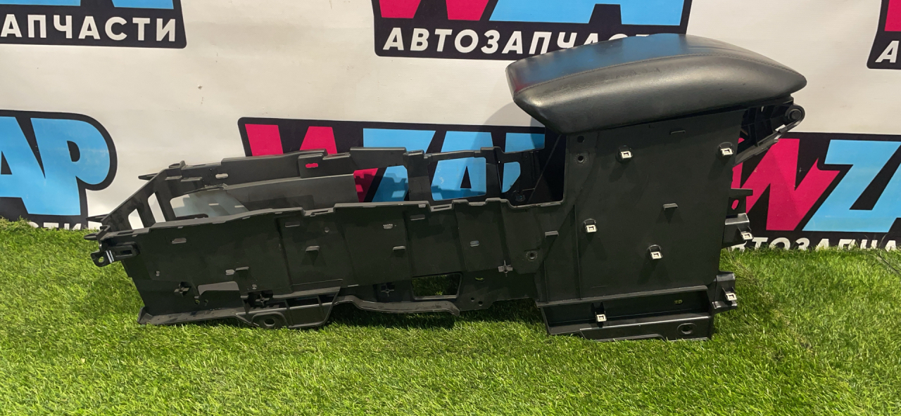 консоль салона Ford Explorer 6 поколение U625 2020, 2.3 л., бензин, АКПП, внедорожник 5 дв. - фото №1