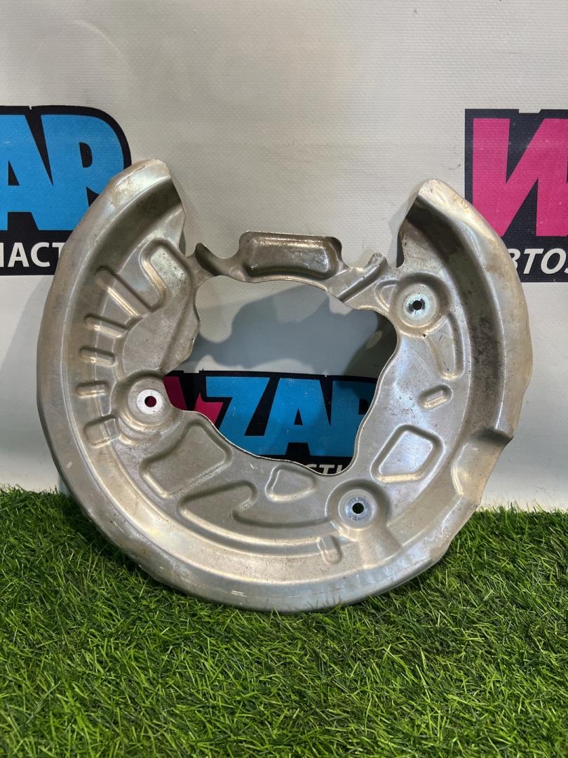 защитный кожух тормозного механизма Ford Explorer 6 поколение U625 2020, 2.3 л., бензин, белый, задний привод, L1MC-2K317-EC - фото №1