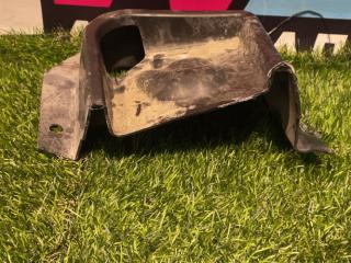 опора амортизатора верхняя (чашка) Tesla Model Y 1 поколение 2022, электро, белый, 1494083-00-A