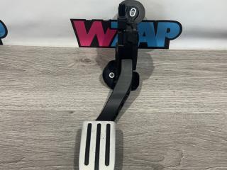 педаль Tesla Model S 1 поколение [рестайлинг] 2018, электро, седан, BE5C9F836AA