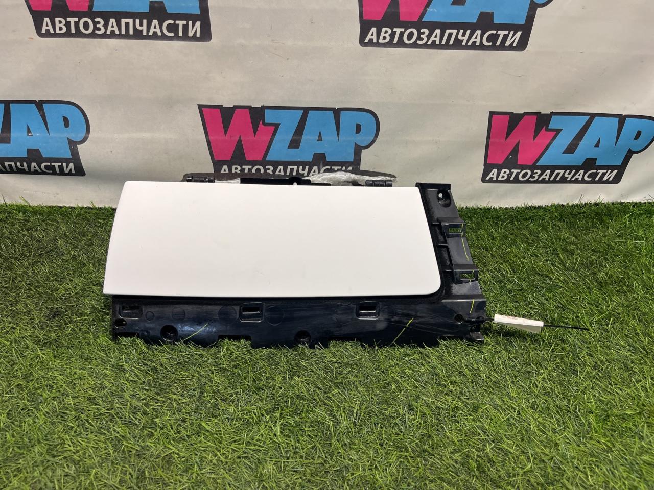 бардачок Tesla Model X 1 поколение 2018, электро, хетчбэк 5 дв., 1002299-00-C, 1003327-17-P - фото №1