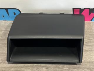 бардачок Tesla Model S 1 поколение [рестайлинг] 2018, электро, седан, 1045057-00-B, 104505800B, 104505700C, 104505900C