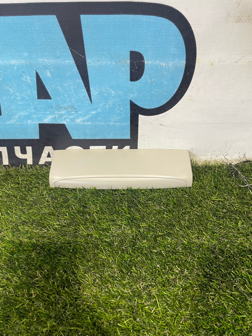 пластик Volkswagen Jetta 7 поколение 2019, 1.4 л., бензин, АКПП, седан, передний привод, 17A867927 - фото №1