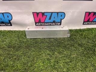 усилитель бампера заднего Porsche Macan 1 поколение (2013 - 2019), 8R0807332E