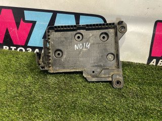 полка аккумулятора Buick Encore GX 1 поколение 2021, 1.3 л., бензин, АКПП, внедорожник 5 дв., передний привод, 6003161