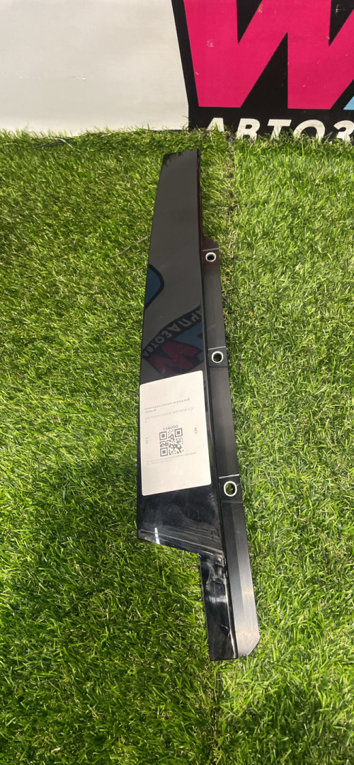 молдинг двери передней правой Alfa Romeo Stelvio 1 поколение 2018, 2.0 л., 156108445 - фото №1