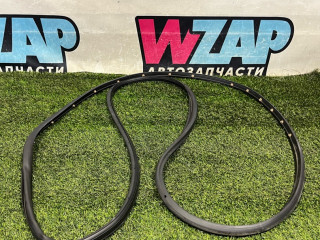 уплотнитель двери Chevrolet TrailBlazer 3 поколение 2022, 1.3 л., бензин, вариатор, оранжевый, хетчбэк 5 дв., полный привод, 42766259