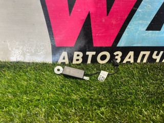 усилитель антенны Ford Escape 4 поколение CX482 2021, 1.5 л., бензин, АКПП, внедорожник 5 дв., передний привод, LJ6T-18K891-XB