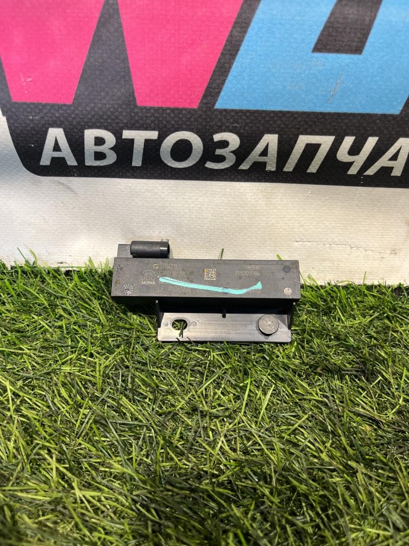 Антенна системы комфортного доступа RAM 1500 5 поколение 2022, АКПП, фургон, 52112204AB - фото №1