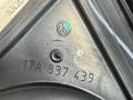 Уплотнитель стекла Volkswagen Jetta 7 поколение 2019, 1.4 л., бензин, АКПП, синий, седан, передний привод, 17A837439 - фото №8