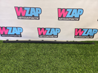 молдинг стекла Ford Mustang 6 поколение S550 [рестайлинг] 2019, 2.3 л., бензин, купе, задний привод, FR3B-6321452