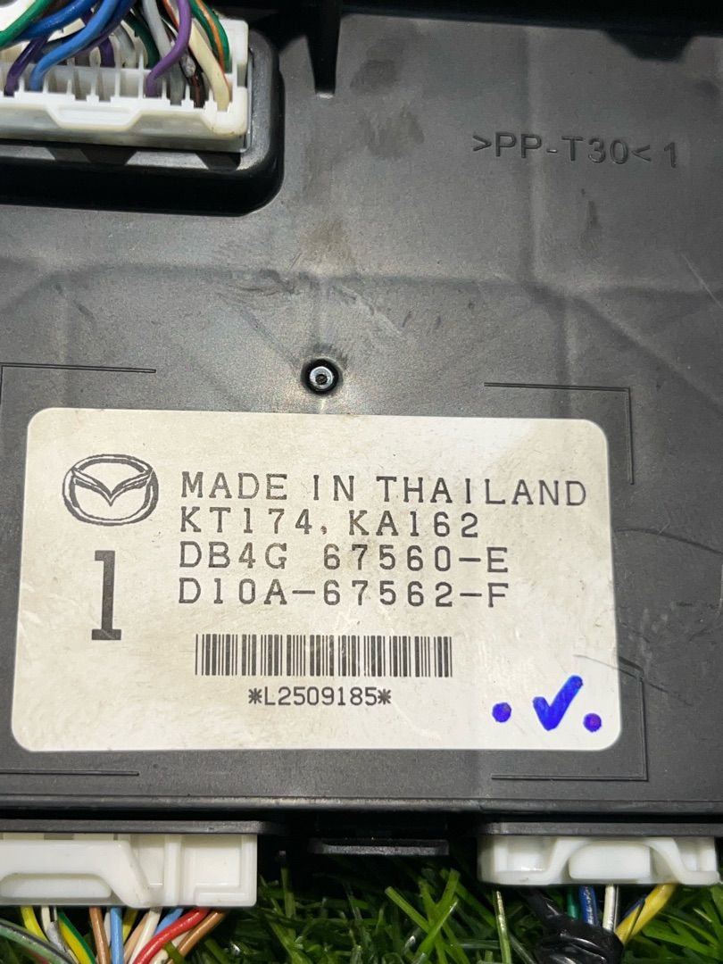 блок комфорта Fiat 124 2020, 1.4 л., бензин, МКПП, родстер, задний привод, D10A-67562-F - фото №1