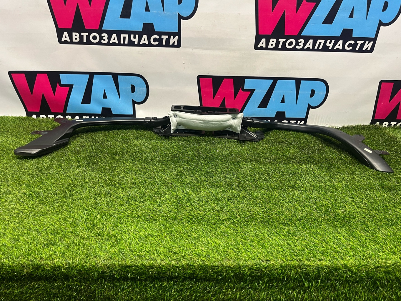 воздуховод Chevrolet TrailBlazer 3 поколение 2022, 1.3 л., бензин, вариатор, оранжевый, хетчбэк 5 дв., полный привод, 60004363, 60004362 - фото №1