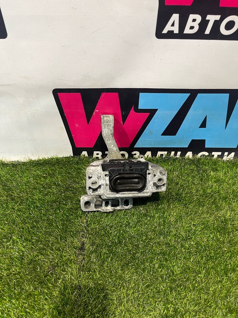 подушка крепления двигателя Volkswagen Jetta 7 поколение 2019, 1.4 л., бензин, АКПП, седан, передний привод, 5Q0199262BN - фото №1