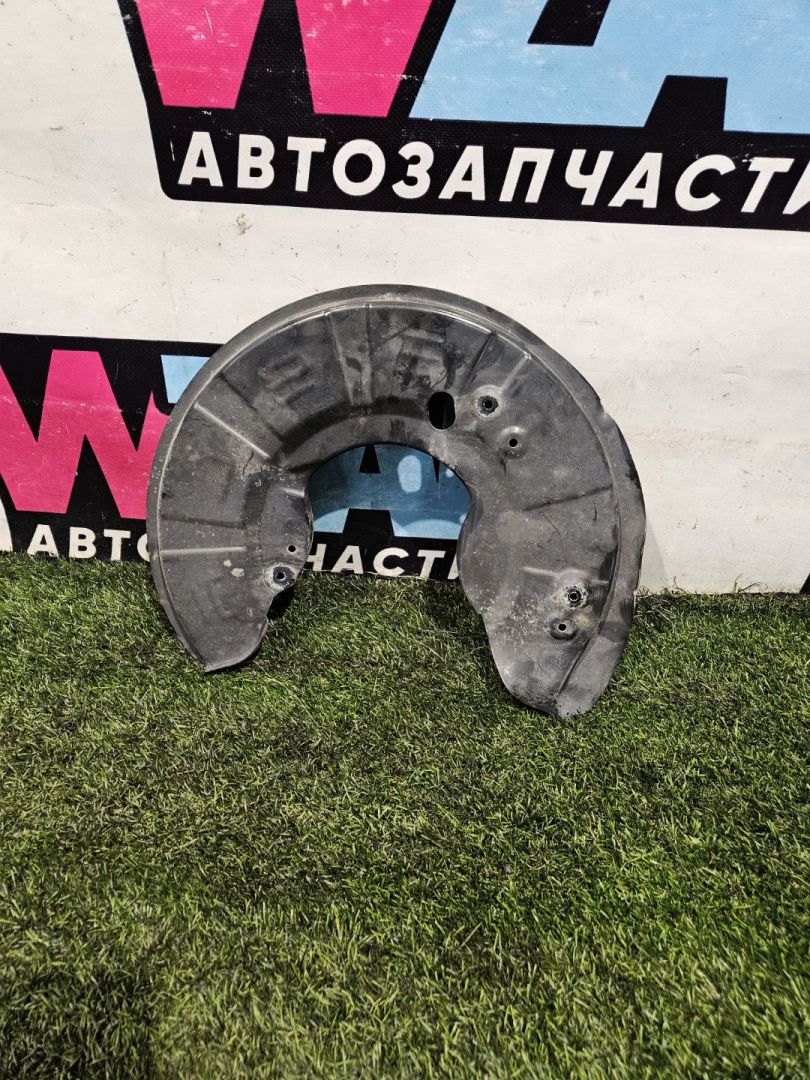 защитный кожух тормозного механизма Tesla Model X 1 поколение 2017, электро, белый, 1027661-01-B - фото №1