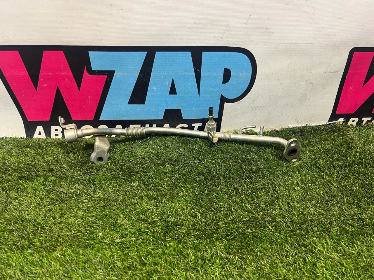 трубка системы рециркуляции EGR Ford Explorer 6 поколение U625 2020, 2.3 л., бензин, АКПП, внедорожник 5 дв., LB5E-9E469-BA - фото №1