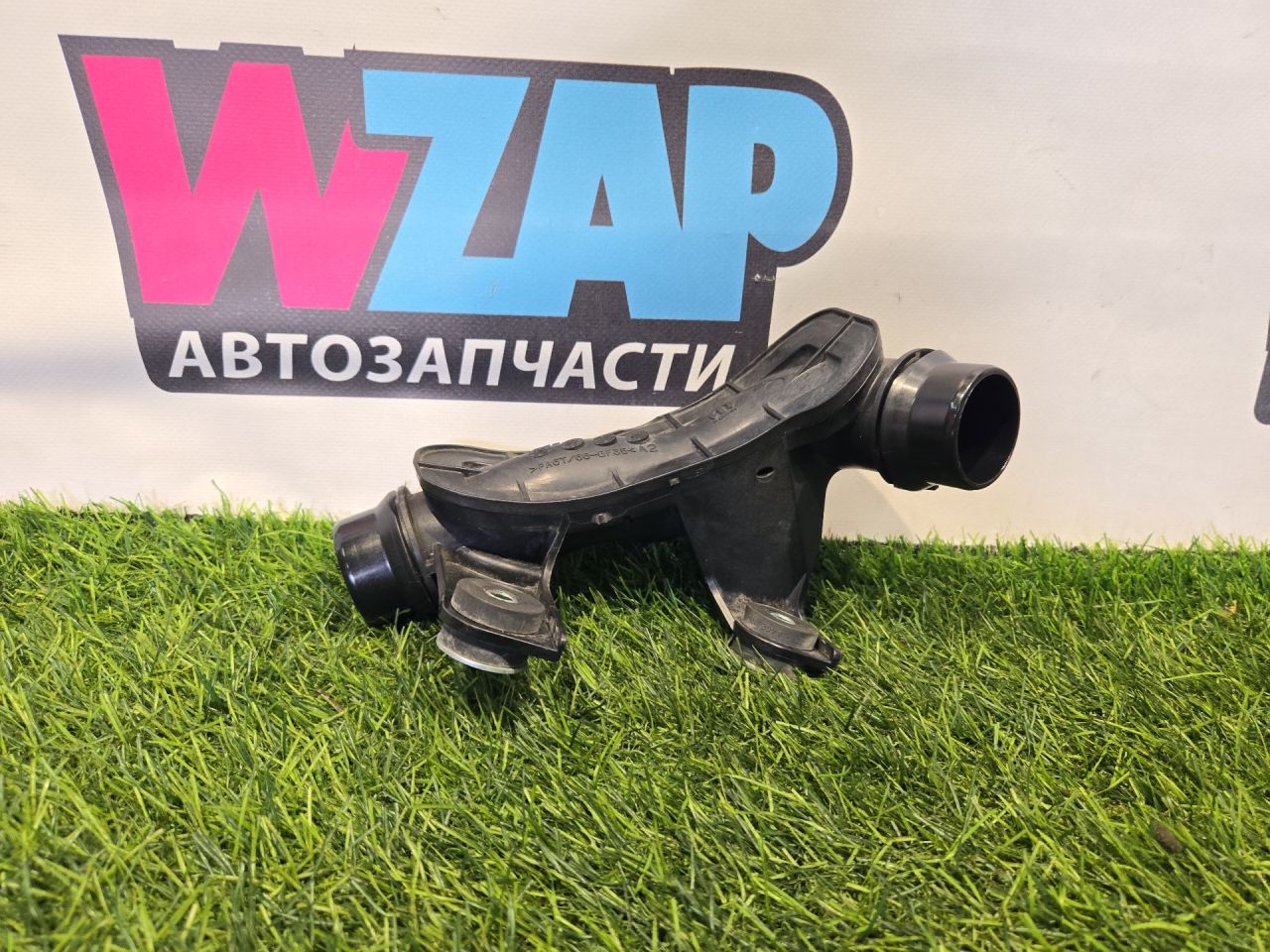 патрубок интеркулера Fiat 124 2020, 1.4 л., бензин, МКПП, родстер, задний привод, K3887A401-13241 - фото №1