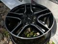 диск литой Ford Mustang 6 поколение S550 [рестайлинг] 2019, 2.3 л., бензин, АКПП, красный, кабриолет, задний привод - фото №8