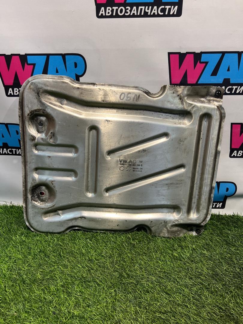 защита днища Volkswagen Jetta 7 поколение 2019, 1.4 л., бензин, АКПП, седан, передний привод, 5Q0825230K - фото №1