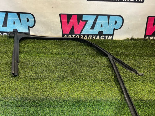 Уплотнитель стекла Mini Countryman 2 поколение [рестайлинг] F60 2021, 2.0 л., бензин, АКПП, внедорожник 5 дв., полный привод, правый руль, 7390093A