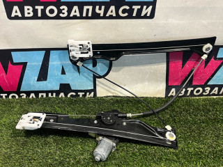 стеклоподъемник передний правый Mini Countryman 2 поколение [рестайлинг] F60 2021, 2.0 л., бензин, АКПП, внедорожник 5 дв., полный привод, правый руль, 7390074, 51337390242, 67627413050, 7390242, 7413050