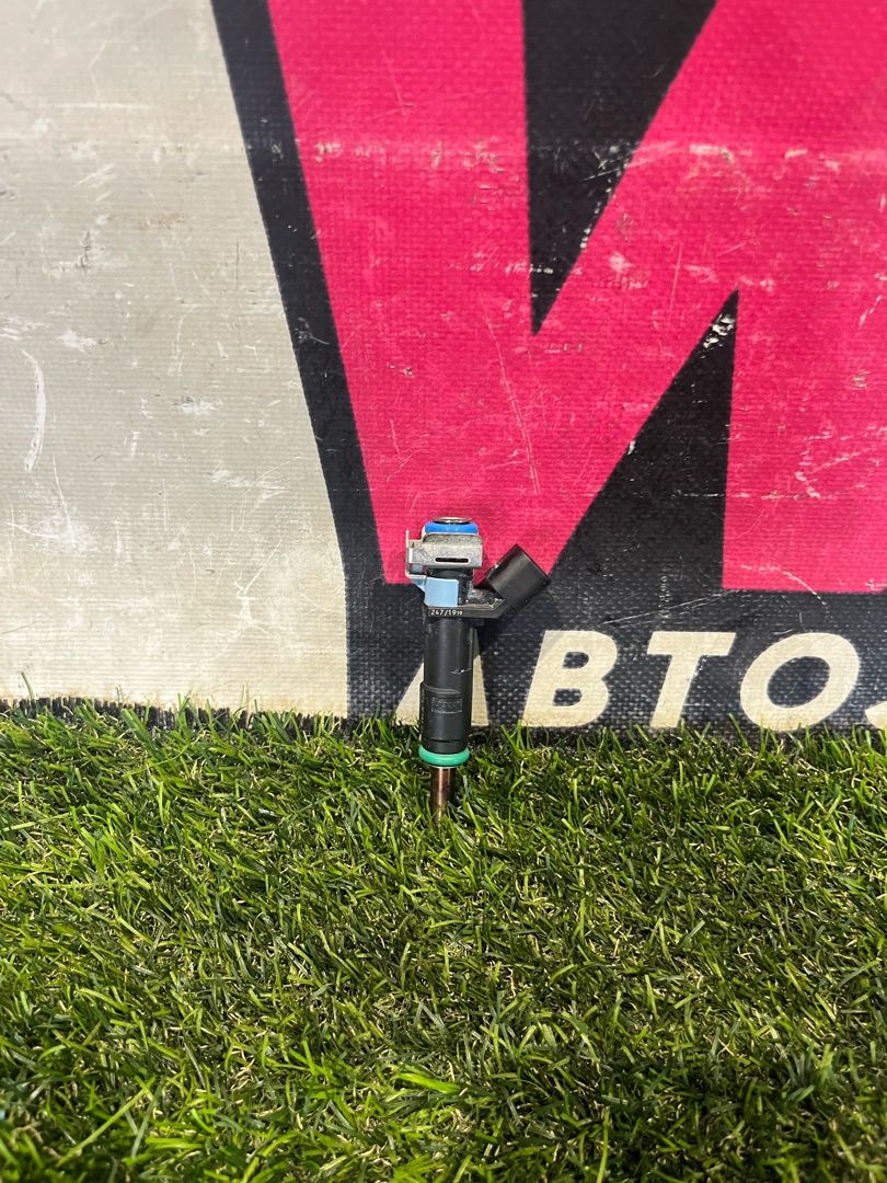 форсунка Ford Escape 4 поколение CX482 2020, 1.5 л., бензин, АКПП, внедорожник 5 дв., HX7G-9F593-CA - фото №1