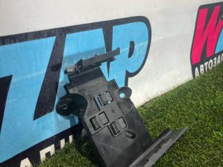 кронштейн блока управления Volkswagen Jetta 7 поколение 2020, 1.4 л., бензин, АКПП, седан, передний привод, 5Q0906507F