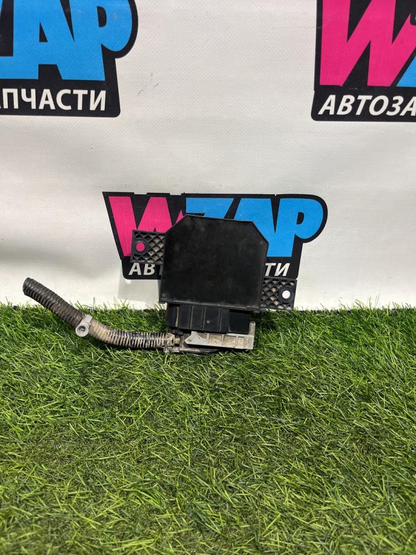 блок управления топливным насосом Buick Encore GX 1 поколение 2020, 1.2 л., бензин, АКПП, внедорожник 5 дв., передний привод, 13531876 - фото №1