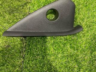 накладка на торпедо (консоль) Ford Mustang 6 поколение S550 [рестайлинг] 2018, 2.3 л., бензин, АКПП, купе, задний привод, FR3B6304480AE3ZHE