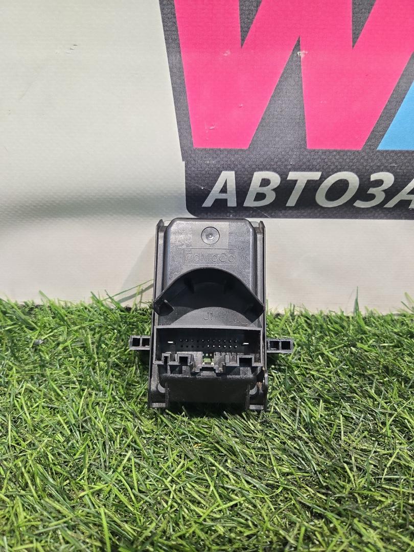 диагностический разъем Ford Explorer 6 поколение U625 2023, 2.3 л., бензин, АКПП, внедорожник 5 дв., полный привод, LB5T-14F642-BB - фото №1