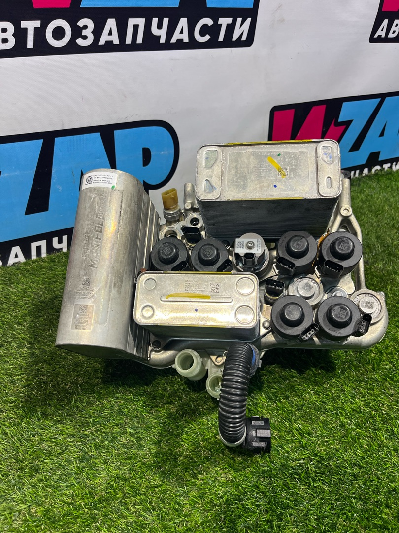 насос антифриза дополнительный Tesla Model Y 1 поколение 2022, электро, белый, 1506803-00-F, 1547595-A0-F - фото №1