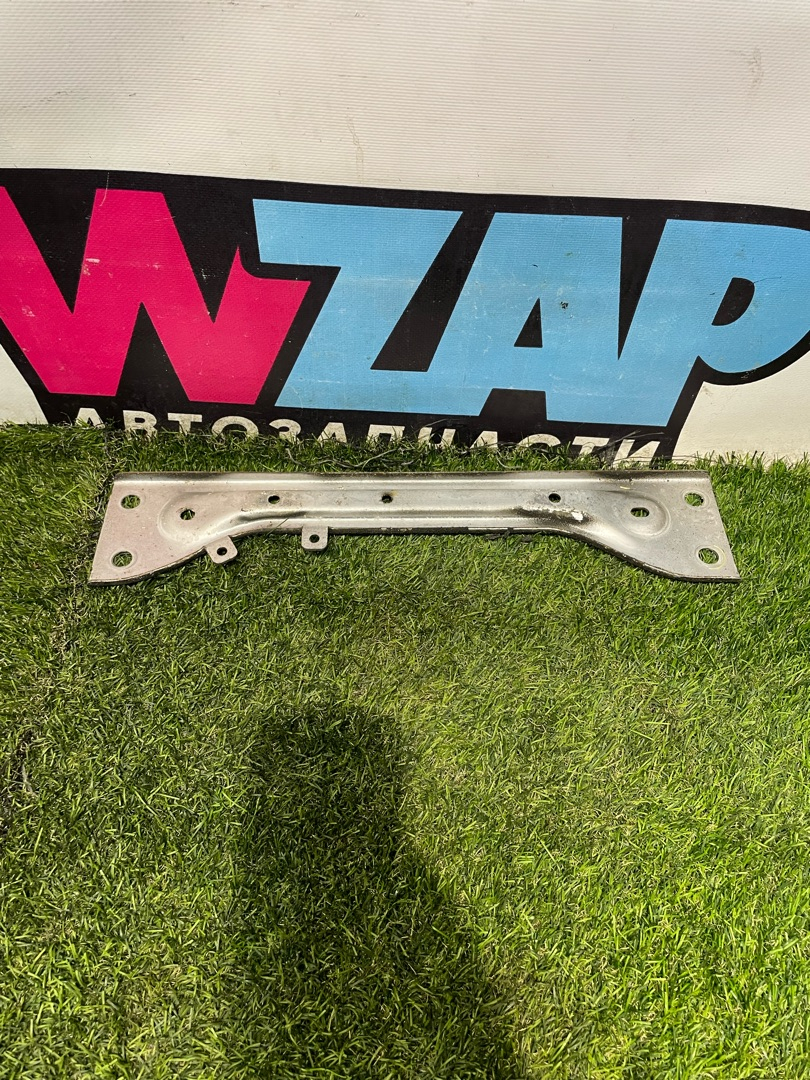 кронштейн (крепление) Volkswagen Jetta 7 поколение 2020, 1.4 л., бензин, АКПП, седан, передний привод - фото №1