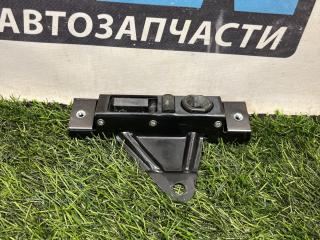 замок крыши правый Ford Mustang 6 поколение S550 [рестайлинг] 2018, 2.3 л., бензин, АКПП, черный, кабриолет, задний привод, FR3B-7603428-AB