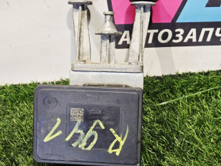 блок ABS Dodge Challenger 3 поколение [2-й рестайлинг] 2016, 3.6 л., бензин, АКПП, задний привод, P68276897AC