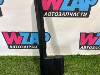 воздуховод (дефлектор) радиатора Ford Mustang 6 поколение S550 [рестайлинг] 2019, 2.3 л., бензин, АКПП, кабриолет, задний привод, FR3B-8102-BB