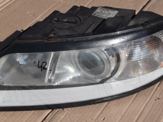 фара левая Volvo V50 1 поколение [рестайлинг] 2009, 1.6 л., дизель, МКПП, универсал, передний привод, 31265694