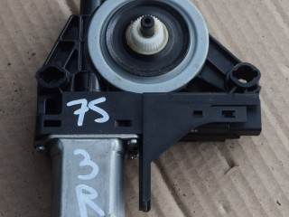 моторчик стеклоподъемника задний правый Volvo XC70 2 поколение 2011, 2.4 л., D5, D 5244 T10, дизель, АКПП, универсал, полный подключаемый привод, 966265101