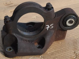 кронштейн полуоси Volvo XC70 2 поколение 2011, 2.4 л., D5, D 5244 T10, дизель, АКПП, универсал, полный подключаемый привод, 30787842