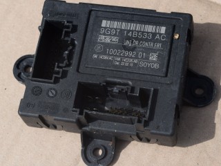модуль управления двери Volvo XC60 1 поколение 2010, 2.4 л., D5, D 5244 T14, дизель, МКПП, белый, передний привод, 9G9T14B533AC